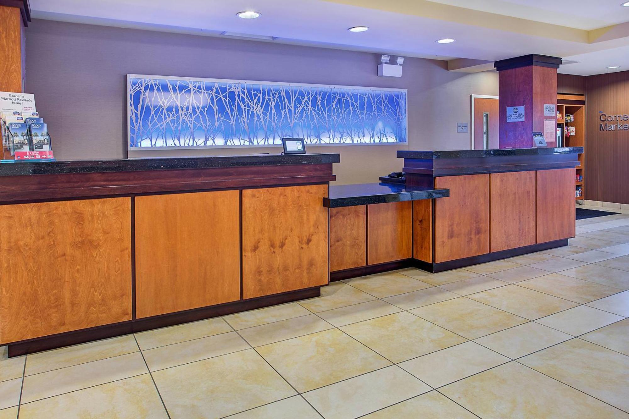 Fairfield Inn & Suites Kodak Exterior photo
